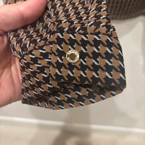 Tommy Hilfiger Brown Houndstooth Ruffle Tie Neck Long Sleeve Blouse size Large - Picture 4 of 11
